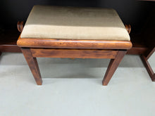 Load image into Gallery viewer, Yamaha Clavinova CLP-440 Digital Piano and stool in mahogany stock no 25552
