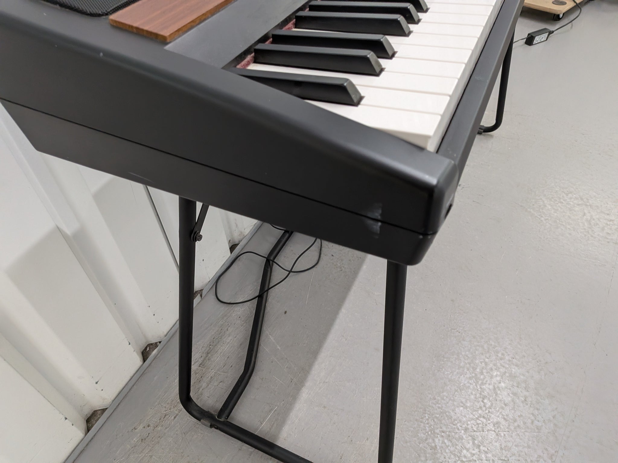 KORG SP-250 88 Key professional Piano with stand stock #26069