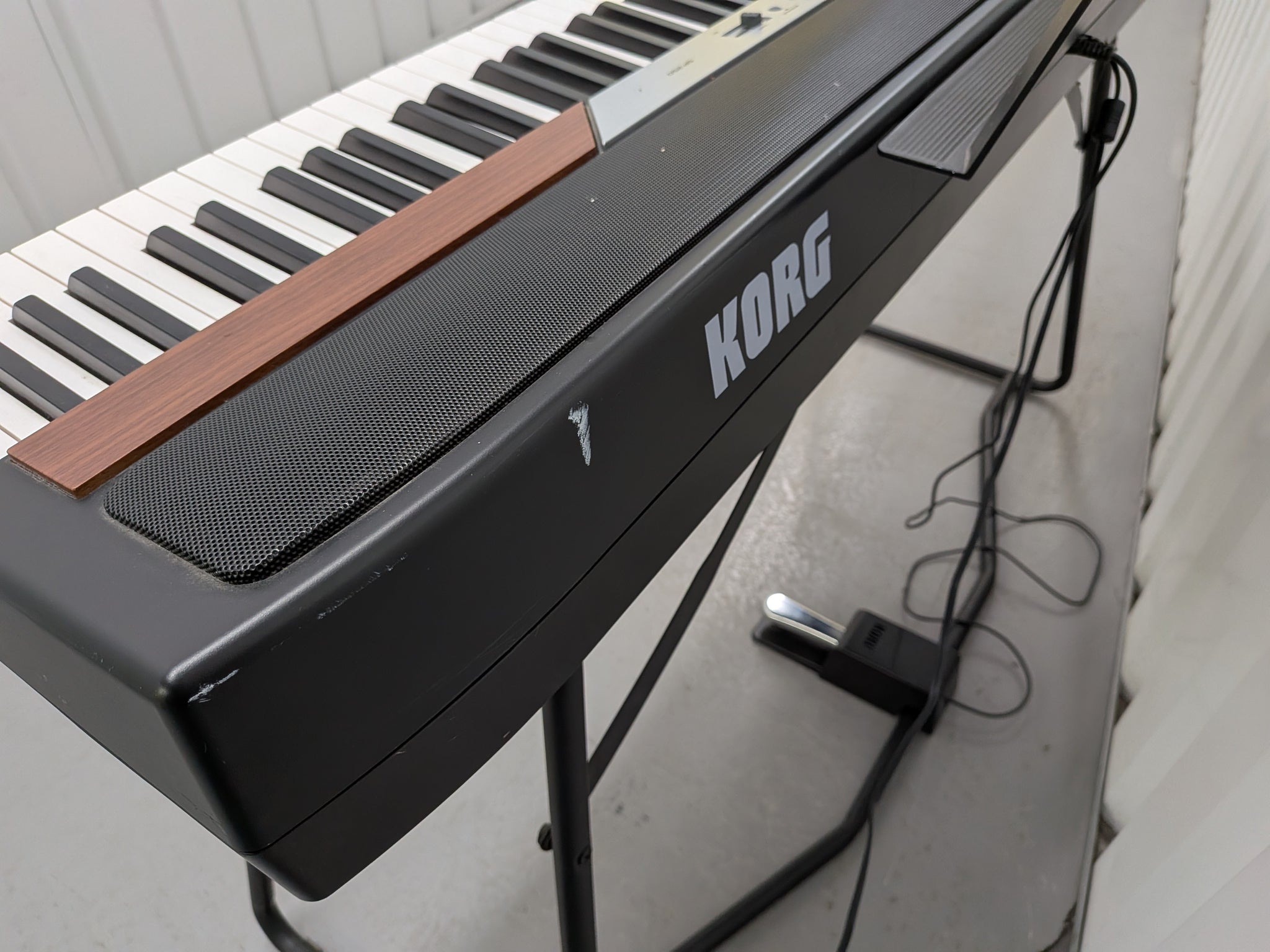 KORG SP-250 88 Key professional Piano with stand stock #26069
