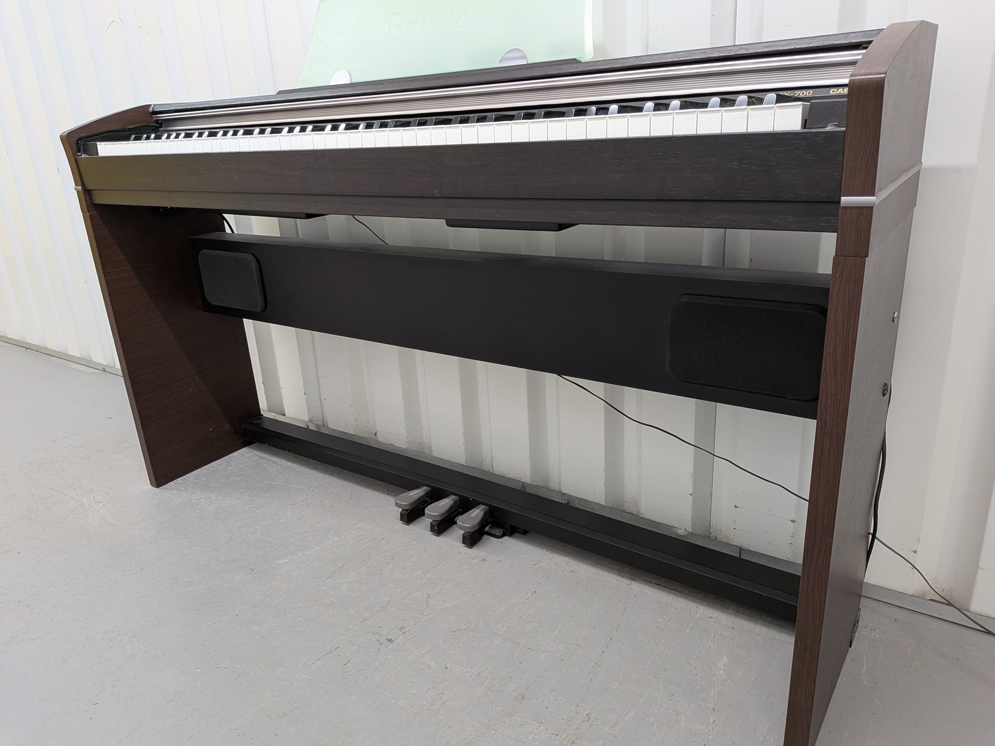Casio Privia PX-700 Slim Digital Piano in rosewood space saving 