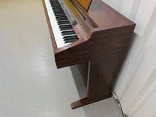Load image into Gallery viewer, Yamaha Clavinova CLP-950 digital piano in mahogany stock #26091
