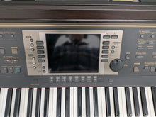 Load image into Gallery viewer, Yamaha Clavinova CVP-207 digital piano / arranger in rosewood. stock nr 26084
