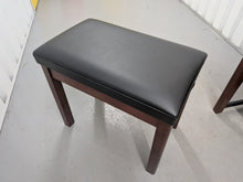 Load image into Gallery viewer, YAMAHA CLAVINOVA CLP-370M DIGITAL PIANO + STOOL IN MAHOGANY stock nr 26125
