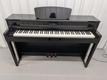 Load image into Gallery viewer, Yamaha Clavinova CLP-535 CLP-535PE Digital Piano in gloss black stock # 26151
