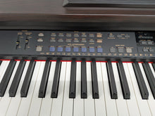 Load image into Gallery viewer, Yamaha Clavinova CVP-201 Digital Piano arranger Full Size 88 keys stock nr 26149
