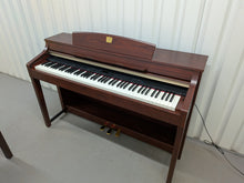 Load image into Gallery viewer, YAMAHA CLAVINOVA CLP-370M DIGITAL PIANO + STOOL IN MAHOGANY stock nr 26181

