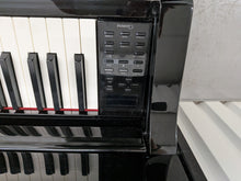 Load image into Gallery viewer, Yamaha Clavinova CLP-535 CLP-535PE Digital Piano in gloss black stock # 26191
