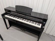 Load image into Gallery viewer, Yamaha Clavinova CLP-535 CLP-535PE Digital Piano in gloss black stock # 26191
