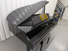Load image into Gallery viewer, Yamaha Clavinova CLP-565GP in polished glossy black + matching stool #26266
