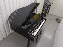 Load image into Gallery viewer, Yamaha Clavinova CLP-565GP in polished glossy black + matching stool #26266
