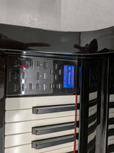 Load image into Gallery viewer, Yamaha Clavinova CLP-565GP in polished glossy black + matching stool #26266
