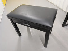 Load image into Gallery viewer, Yamaha Clavinova CLP-525PE digital piano and stool in glossy black ebony stock # 26295
