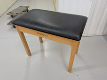Load image into Gallery viewer, Roland HP-2e digital piano and stool in light oak finish stock number 26312
