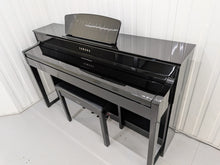 Load image into Gallery viewer, Yamaha Clavinova CLP-535 CLP-535PE Digital Piano in gloss black stock # 26309
