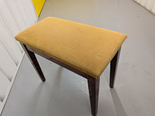 Load image into Gallery viewer, Yamaha Clavinova CLP-440 Digital Piano and stool in mahogany stock no 26324
