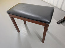 Load image into Gallery viewer, Yamaha Clavinova CVP-303 Digital Piano arranger + stool in mahogany stock #26329
