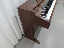 Load image into Gallery viewer, Yamaha Clavinova CLP-950 digital piano in mahogany stock #26358
