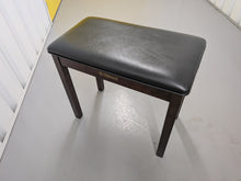 Load image into Gallery viewer, Yamaha Arius YDP-135 digital piano and stool in rosewood stock # 26367
