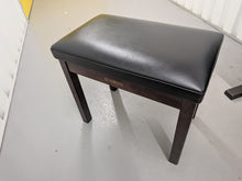 Load image into Gallery viewer, Yamaha Clavinova CLP-340 Digital Piano and stool in rosewood stock # 26364
