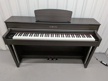 Load image into Gallery viewer, Yamaha Clavinova CLP-635 CLP-635DW Digital Piano dark walnut finish stock #26353
