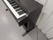 Load image into Gallery viewer, Yamaha Clavinova CLP-810s Digital full size Piano in dark rosewood stock # 26377
