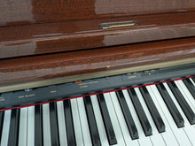 Load image into Gallery viewer, Yamaha Clavinova CLP-280 in Polished Glossy Mahogany finish stock nr 26386
