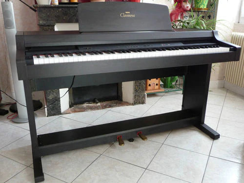 Yamaha Clavinova CLP-311 Digital Piano full size weighted keys stock no 24021
