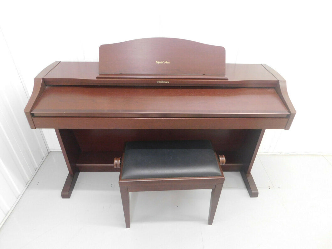Technics SX-PX663 Digital Piano mahogany full size weighted keys stock nr 22224