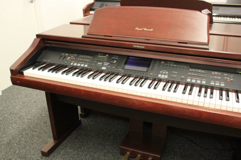 Technics SX-PR902 Digital Piano / arranger, mahogany colour full size 88 weighed