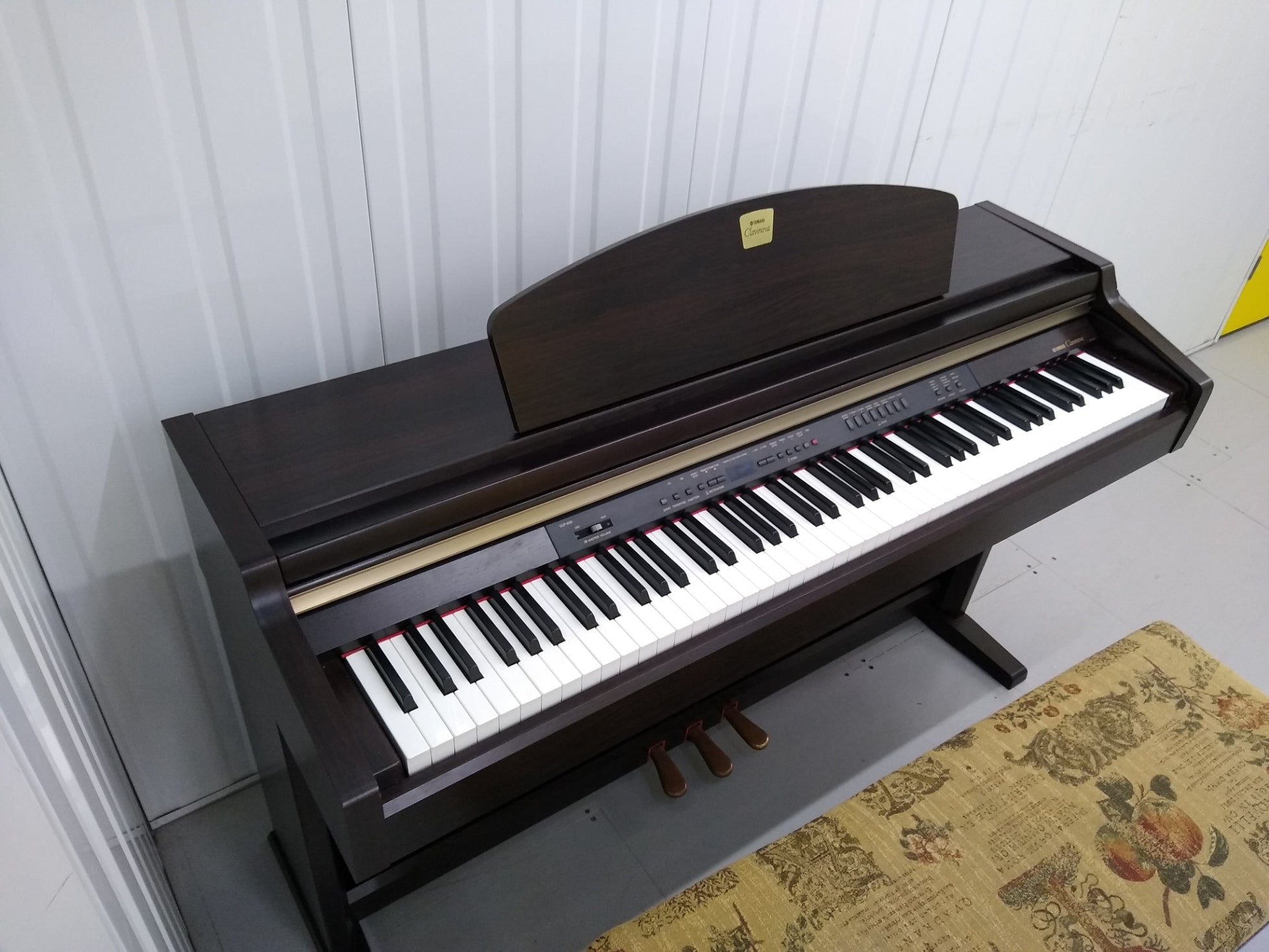 YAMAHA CLAVINOVA CLP-930 Digital Piano in rosewood, weighted keys stoc –  Sulinda Music