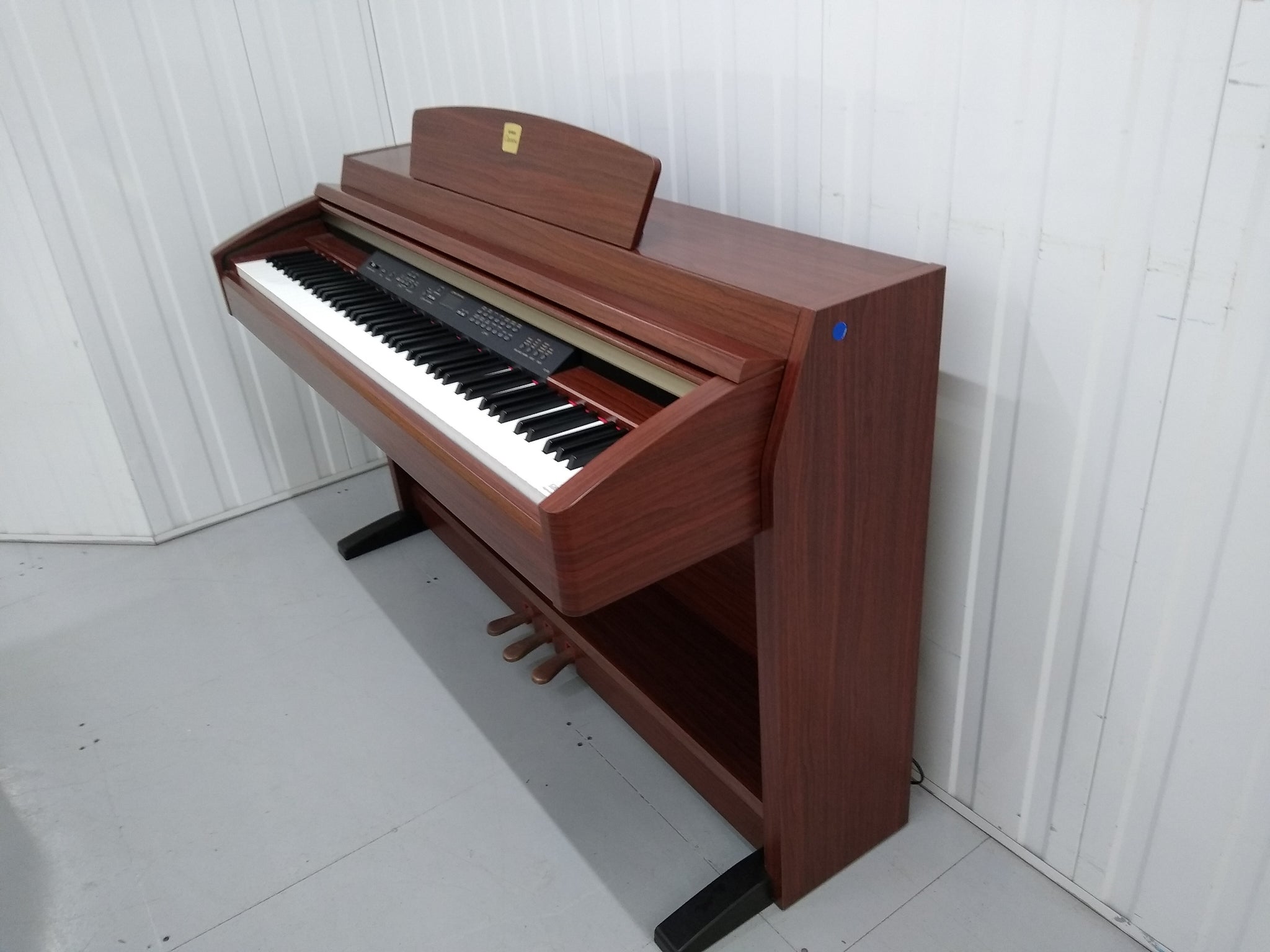 Yamaha clavinova store clp 230