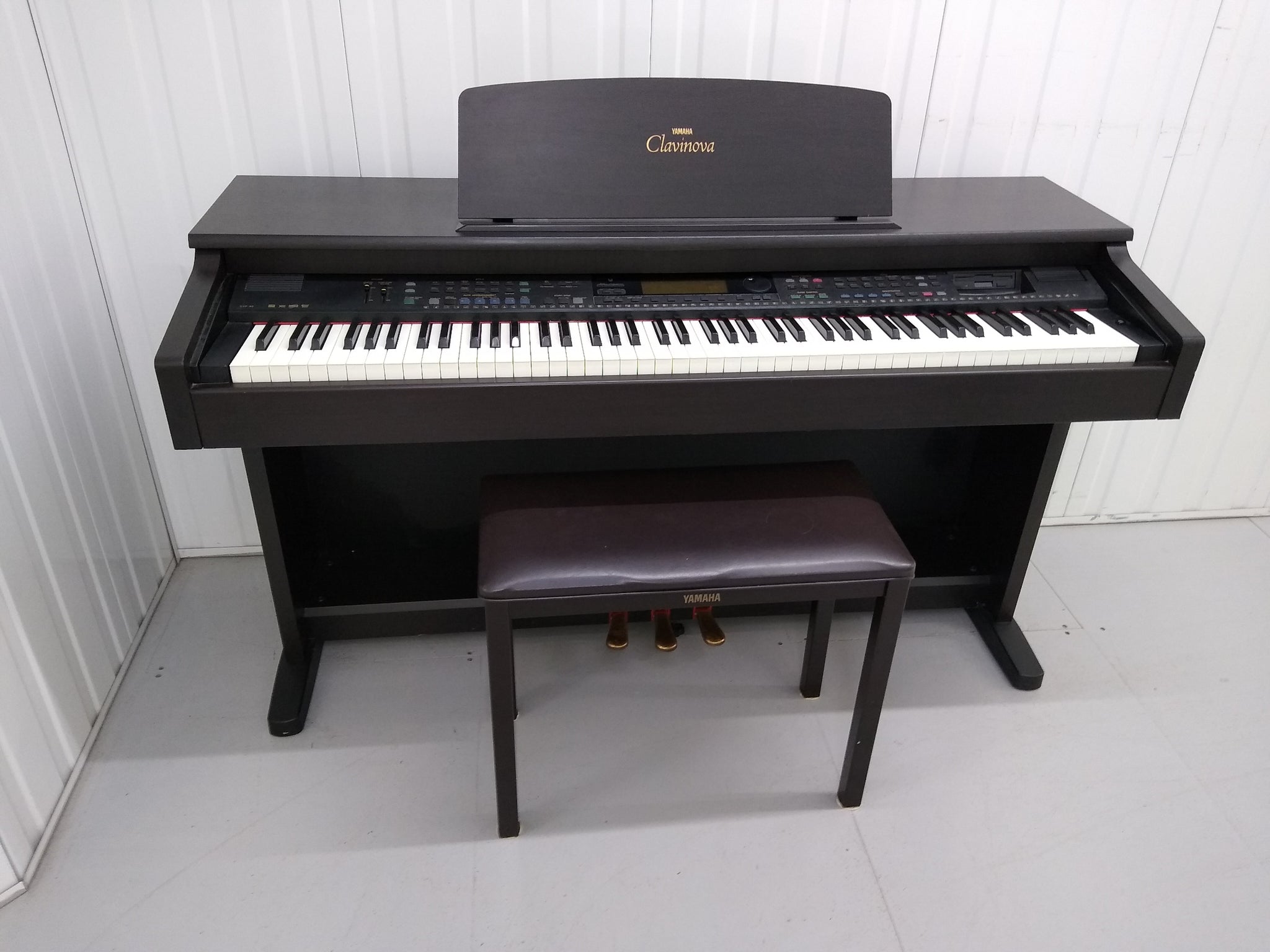 Yamaha Clavinova CVP-92 Digital Piano with stool in rosewood stock nr –  Sulinda Music