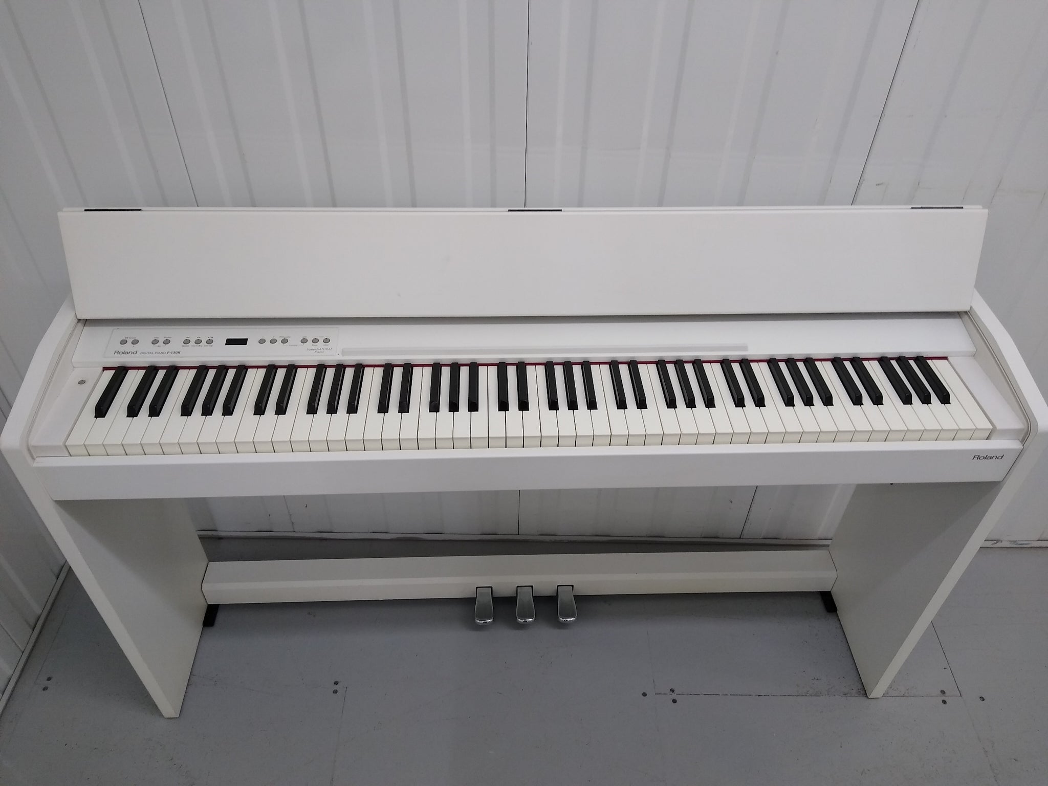 Roland F130R Digital Piano in white with matching colour stool 