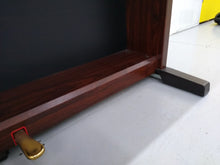 Load image into Gallery viewer, Yamaha Clavinova CLP-860 Digital Piano and stool in mahogany stock # 22143
