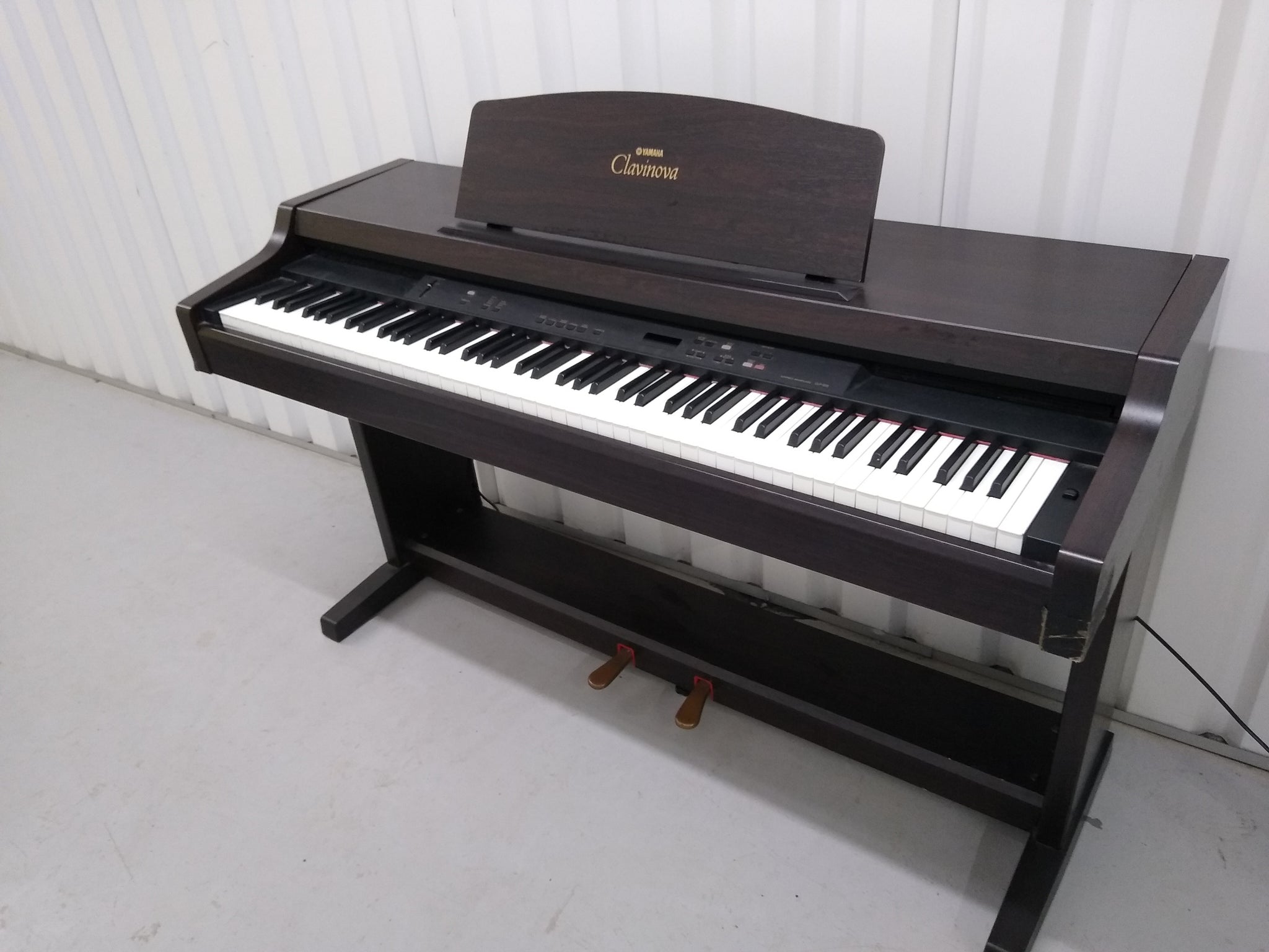 Yamaha Clavinova CLP-820 Digital Piano in rosewood weighted keys stock –  Sulinda Music