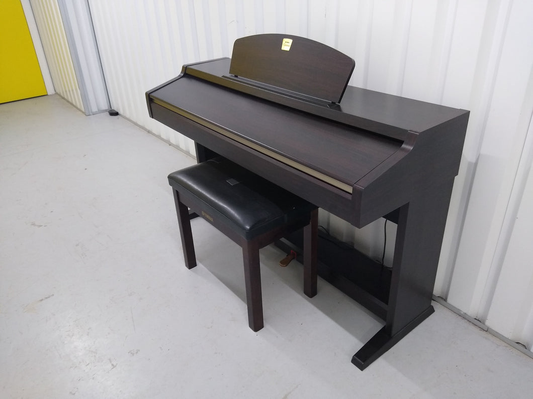 Yamaha Clavinova CLP-920 Digital Piano in rosewood, weighted keys stock nr 22197