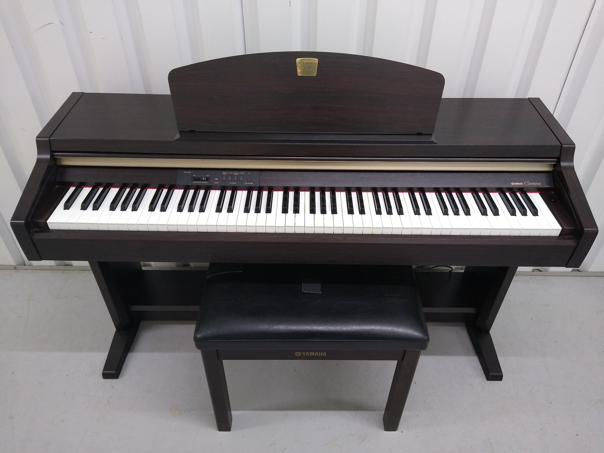 Yamaha Clavinova CLP-920 Digital Piano in rosewood, weighted