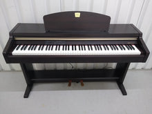 Load image into Gallery viewer, Yamaha Clavinova CLP-920 Digital Piano in rosewood, weighted keys stock nr 22197
