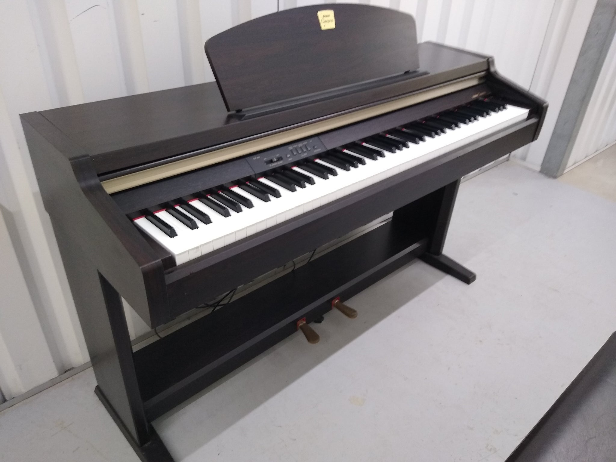 Yamaha Clavinova CLP-920 Digital Piano in rosewood, weighted keys 