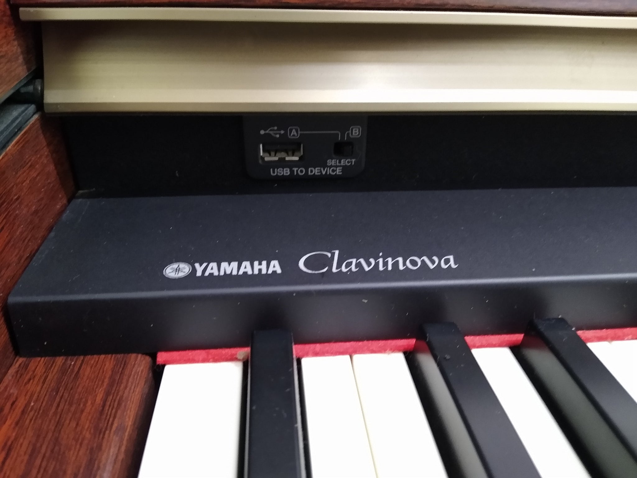 Yamaha Clavinova CLP-340 Digital Piano and stool in cherry