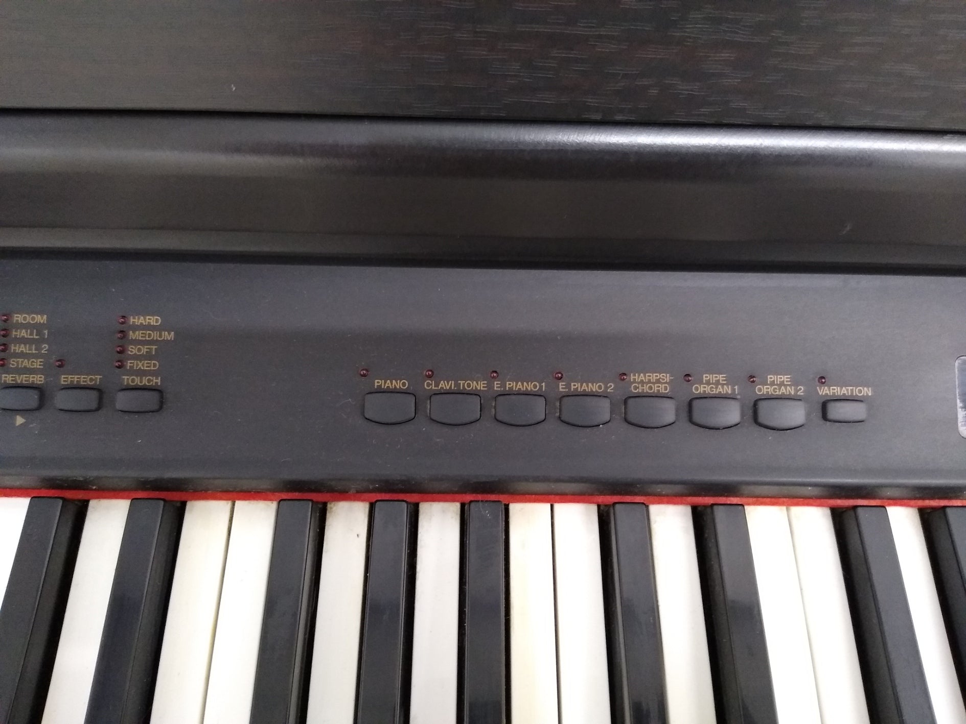 Yamaha Clavinova CLP-411 Digital Piano Full Size 88 keys 3 pedals