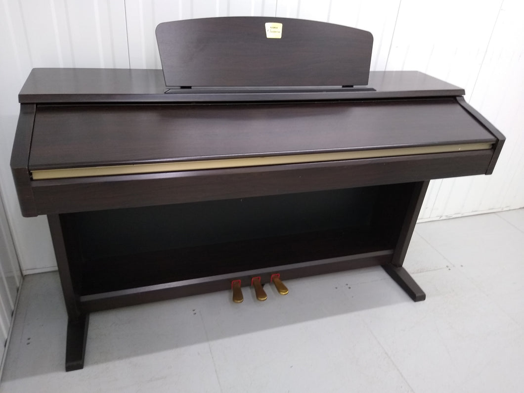 Yamaha Clavinova CLP-120 Digital Piano in rosewood Full Size 88 keys stock # 22213