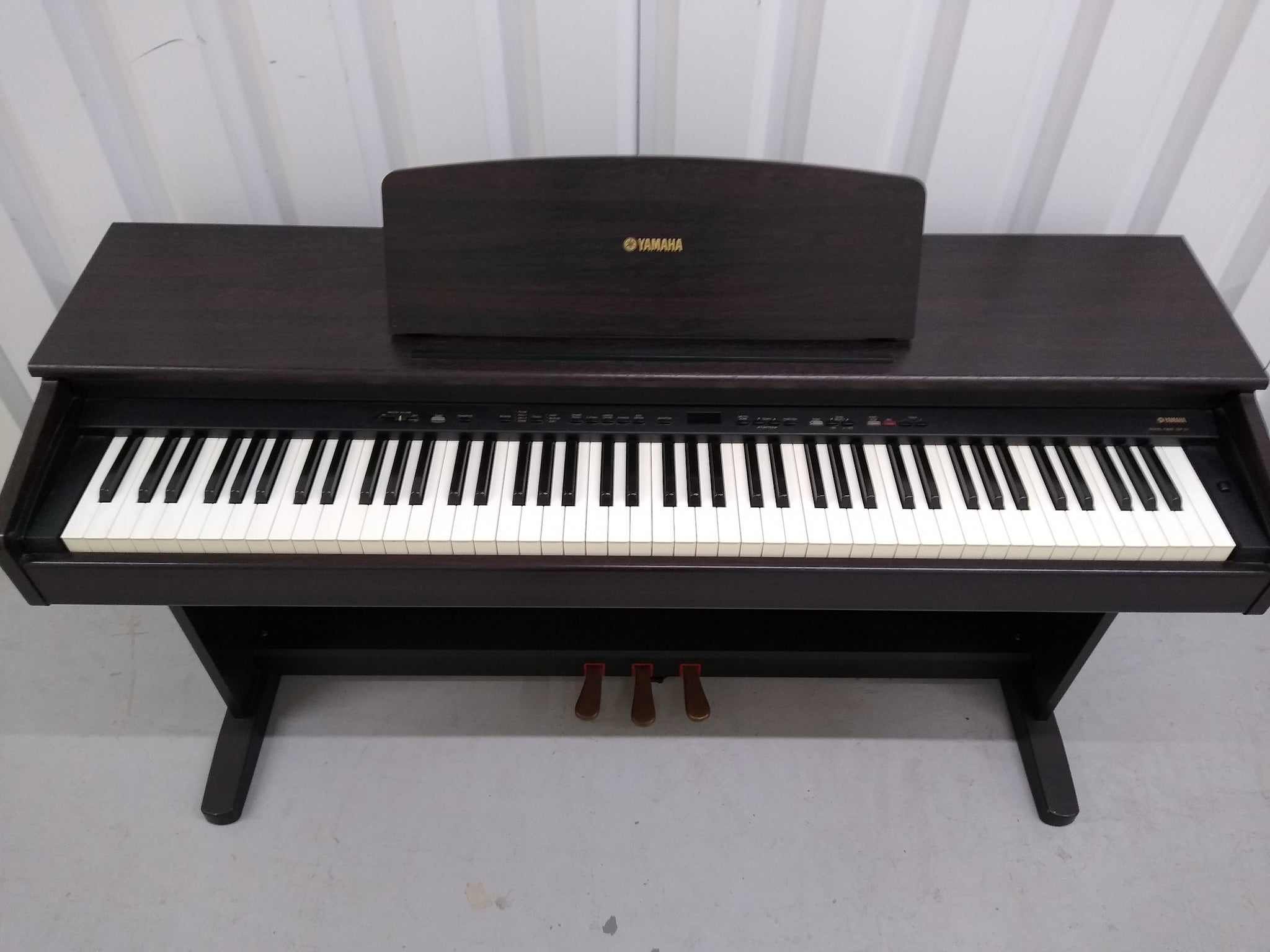 Yamaha arius YDP-101 Digital Piano Full Size 88 keys 3 pedals stock nr –  Sulinda Music