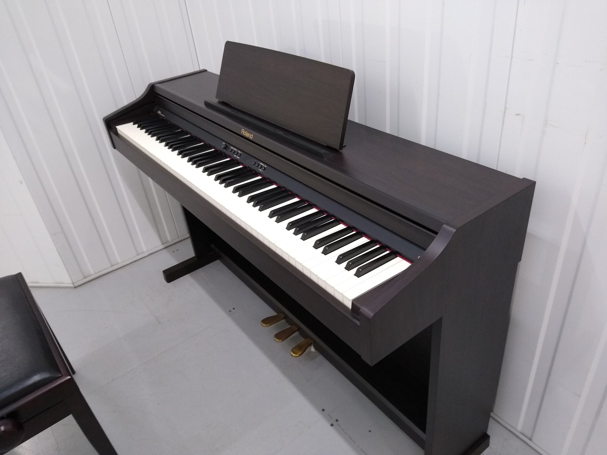 Roland RP301 Digital Piano in rosewood Full Size 88 weighted keys