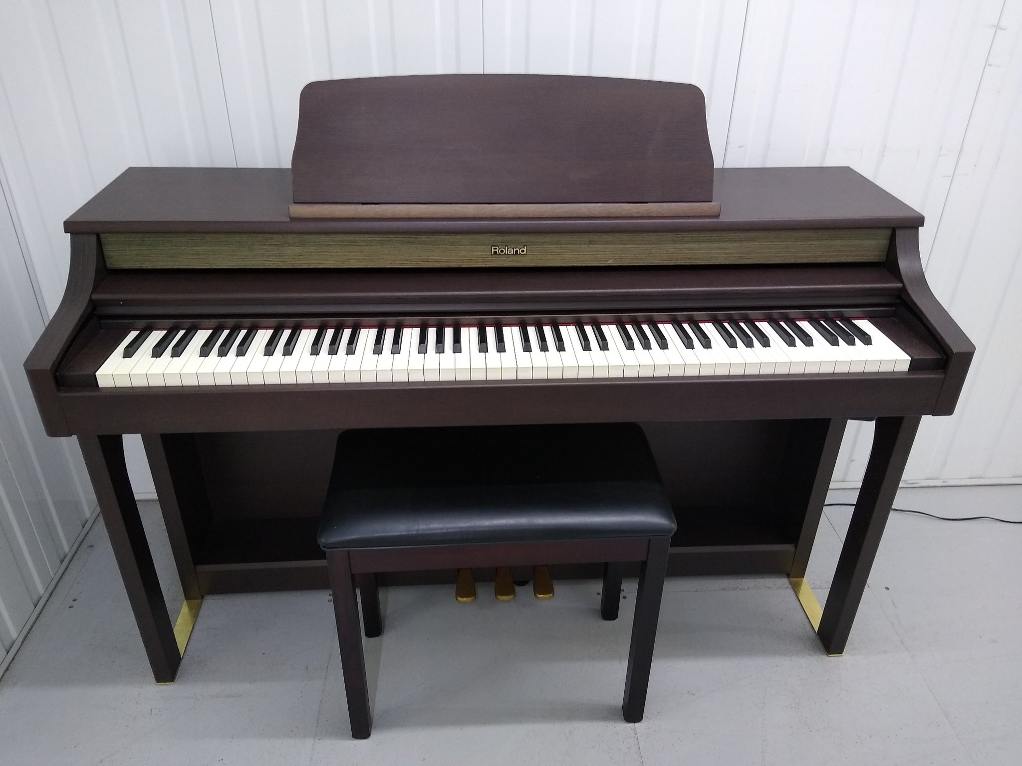 Roland HP207e professional Digital Piano + stool Full Size 88 keys sto –  Sulinda Music