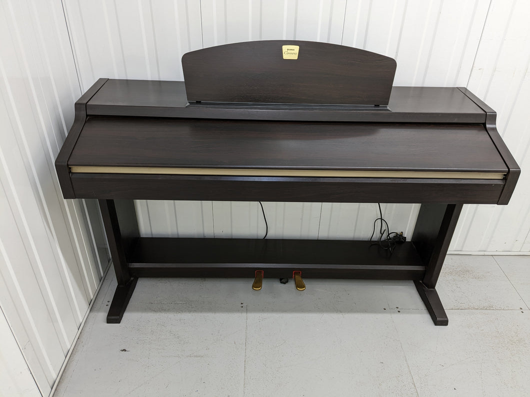 Yamaha Clavinova CLP-920 Digital Piano in rosewood, weighted keys stock nr 22278