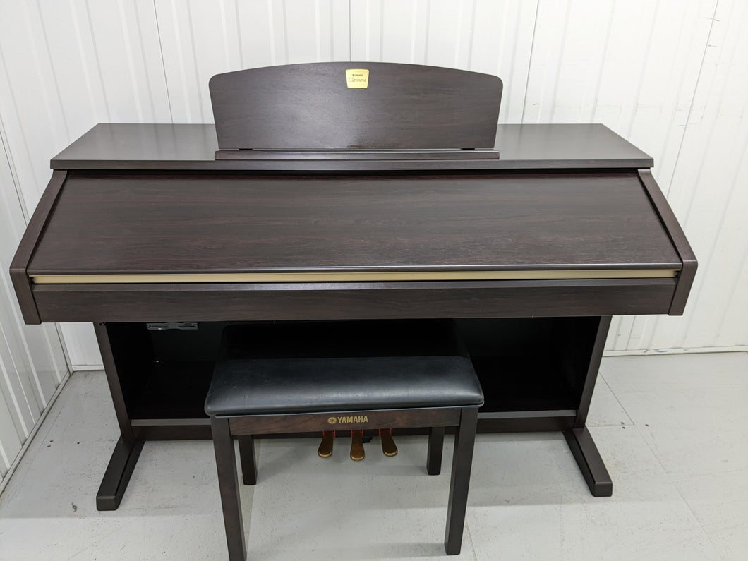 Yamaha Clavinova CVP-301 Digital Piano / arranger in rosewood. stock # 22296