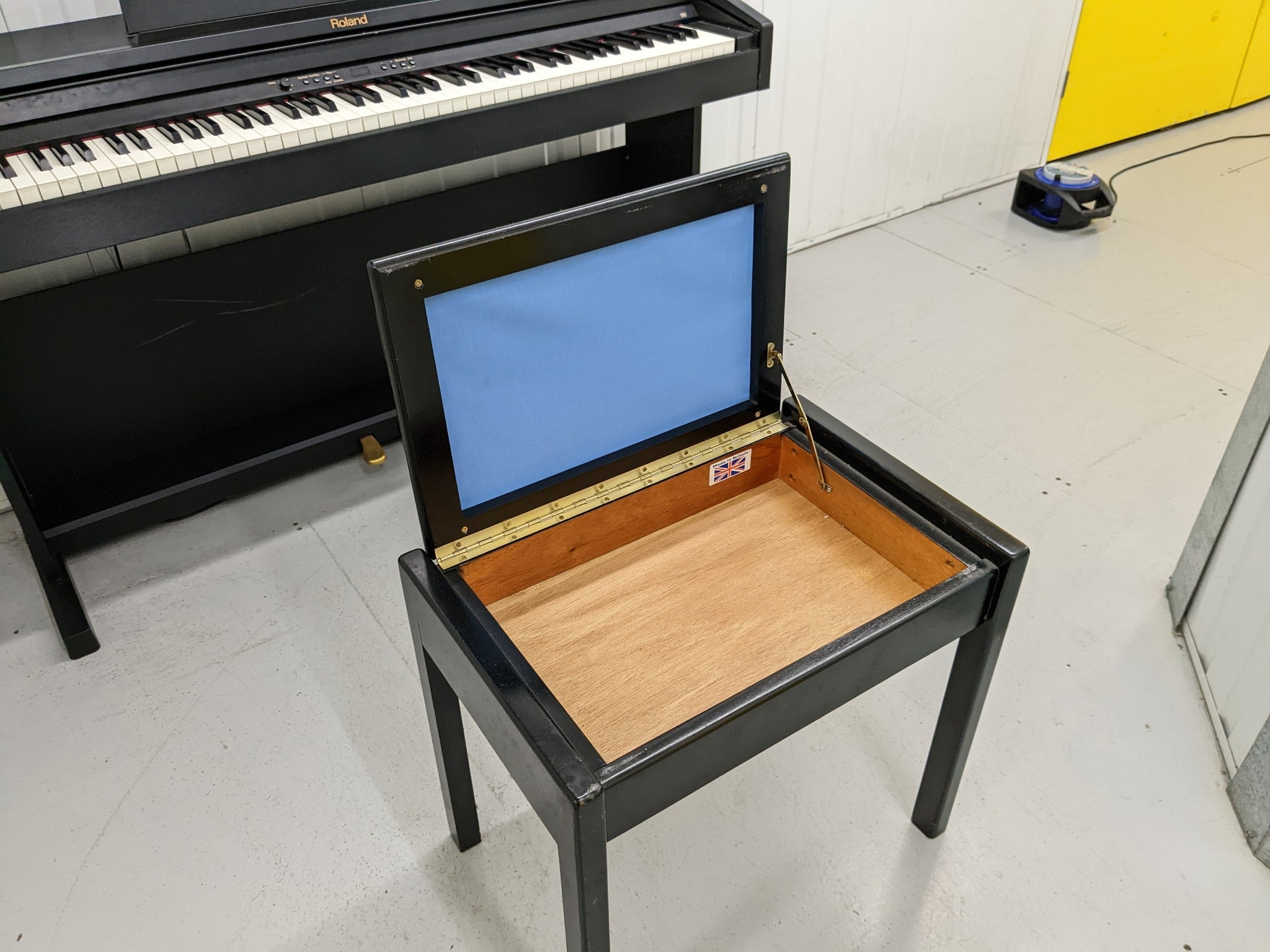 Roland RP301 Digital Piano and stool in black, full size, 3 pedals
