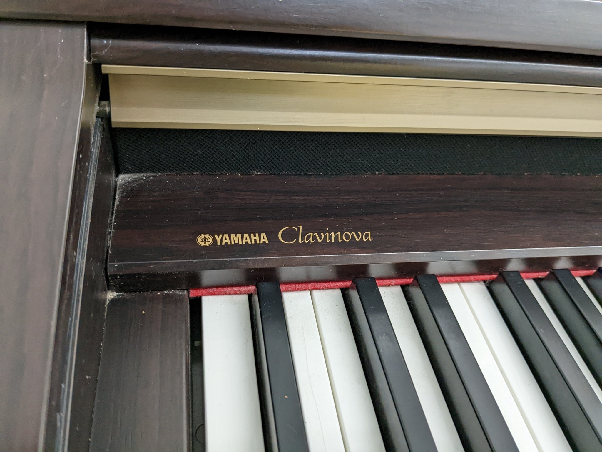 Yamaha Clavinova CLP-120 Digital Piano and stool in rosewood stock