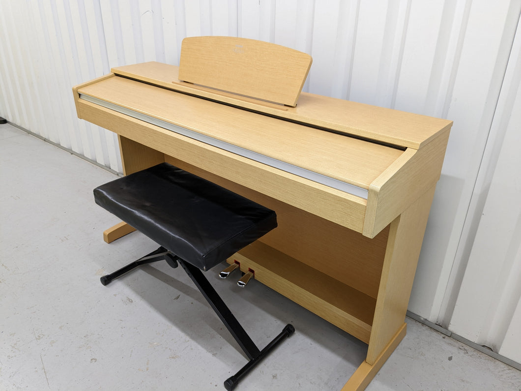 Yamaha Arius YDP-140 Digital Piano in light oak stock number 22307